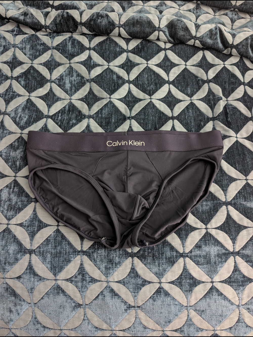 Calvin Klein Men’s Navy Briefs